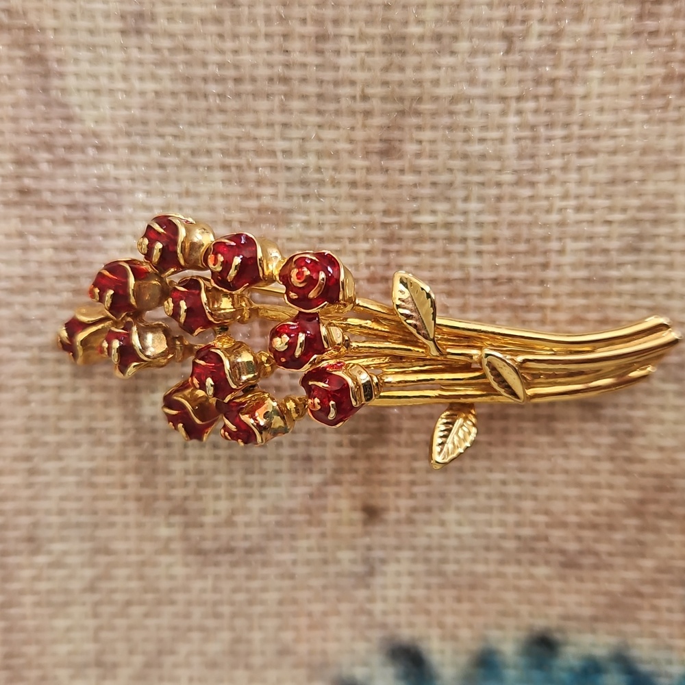 Rose Bouquet Brooch